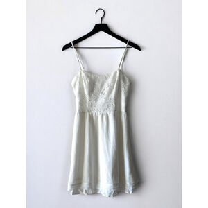 Princess Vera Wang White Lace Fit & Flare Dress Size 7 Juniors